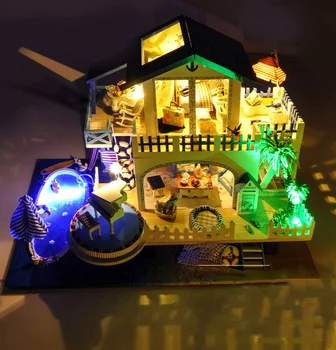 DIY Casa de Păpușă de Lemn Model in Miniatura Kituri de constructie Albastru Ocean Casa Papusilor, Cu Mobilier Lumina Jucarii Pentru Fete Ziua de nastere Cadouri