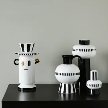 home designer orizontale și verticale dungi vaza ceramica ornamente cameră de zi cu TV cabinet moale ornamente de lux lumina