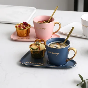 Nordic Ceramice de Cafea Ceasca si Farfurie Set mic Dejun Gustare de după-Amiază de Ceai Tacamuri Tava Creative Europene de Lux de Lumină Cupa