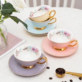 Stil britanic ceramice Cești de Cafea Si Farfurie Set Rafinat Aur Rim Cești de ceai de Flori Frumoase Ceașcă de Ceai Costum Accesorii de Bucatarie